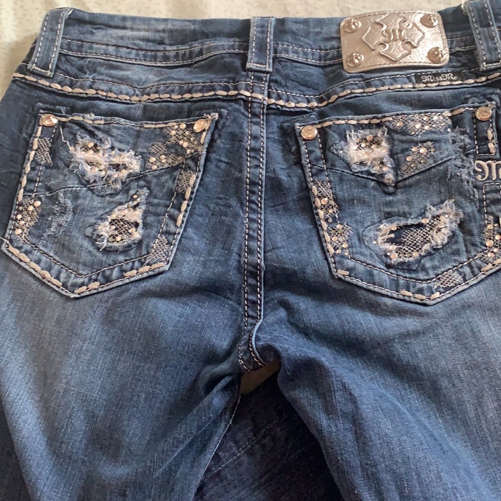 Miss Me easy boot cut jeans sz 28